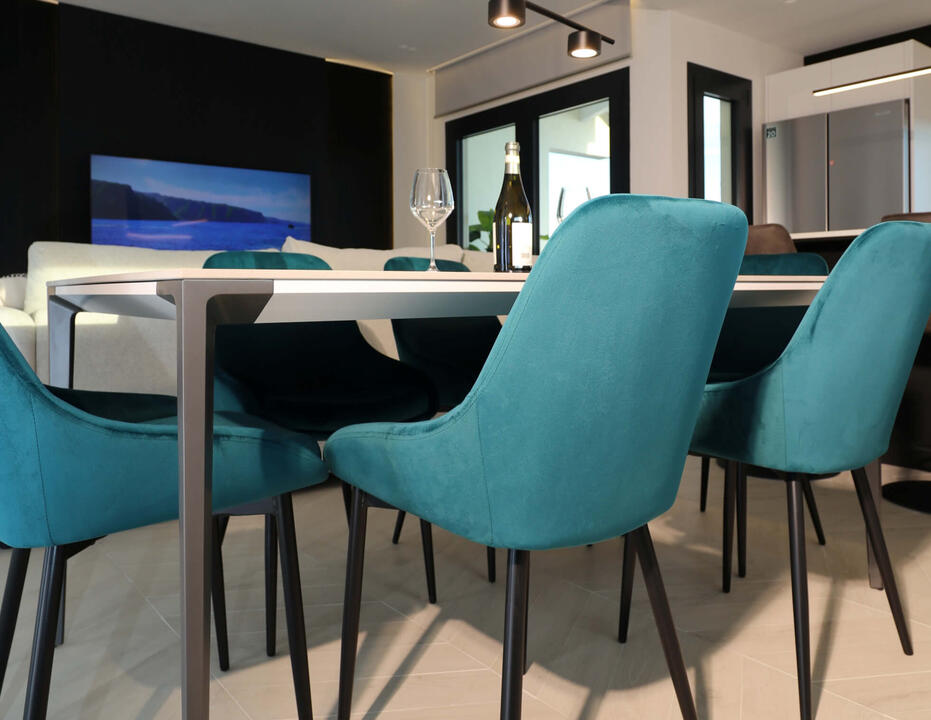 Only high-end furnishings and materials are used.