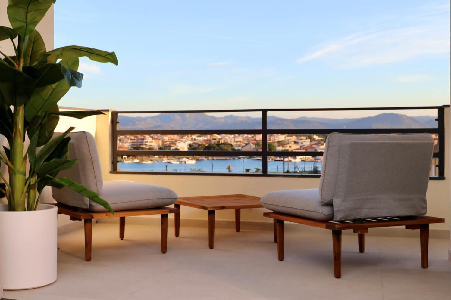 A place to unwind and enjoy your Aperol and the Sea-view