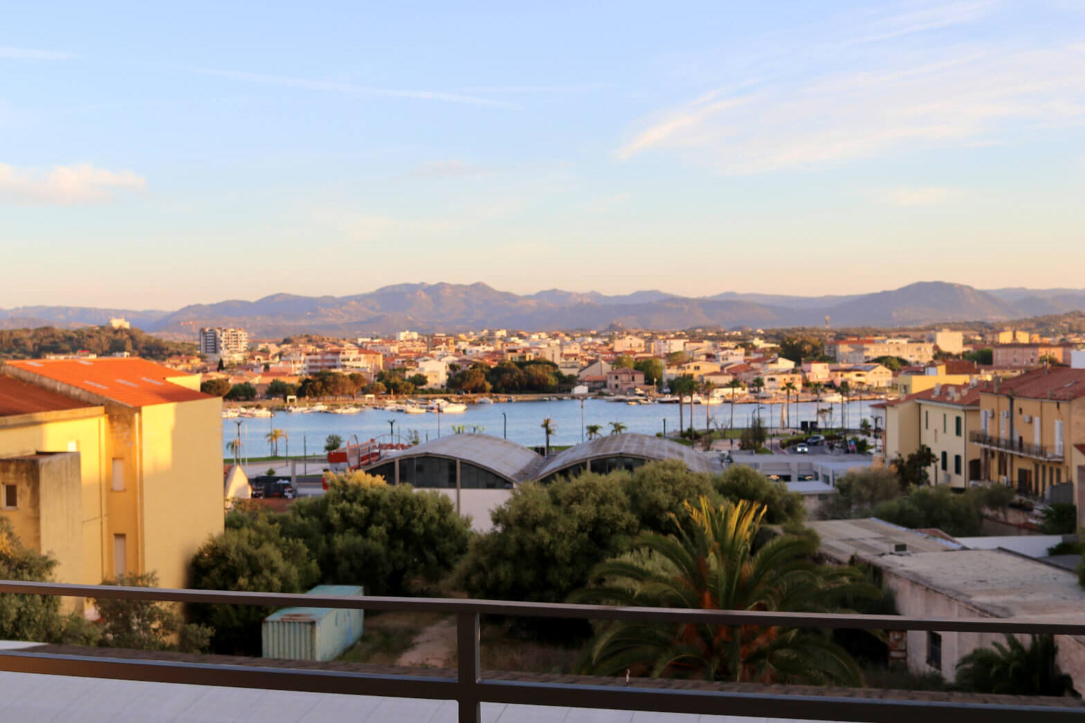 Enjoying the Sun set or rise, you choose